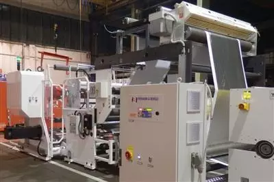 Tratamiento corona: recubrimiento por extrusión y laminación